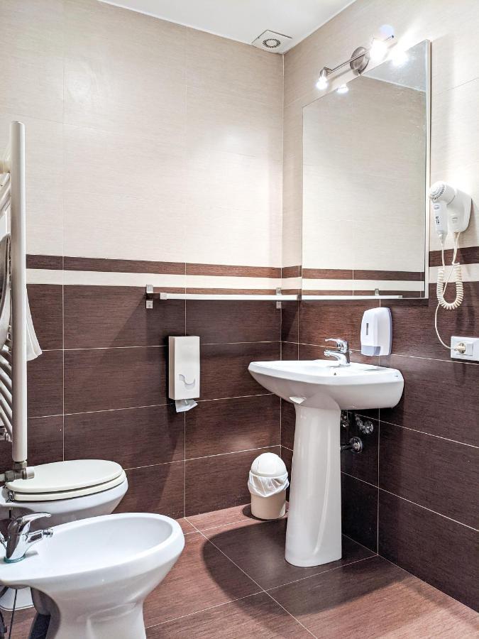 Isa Residence Fiumicino Airport Екстериор снимка