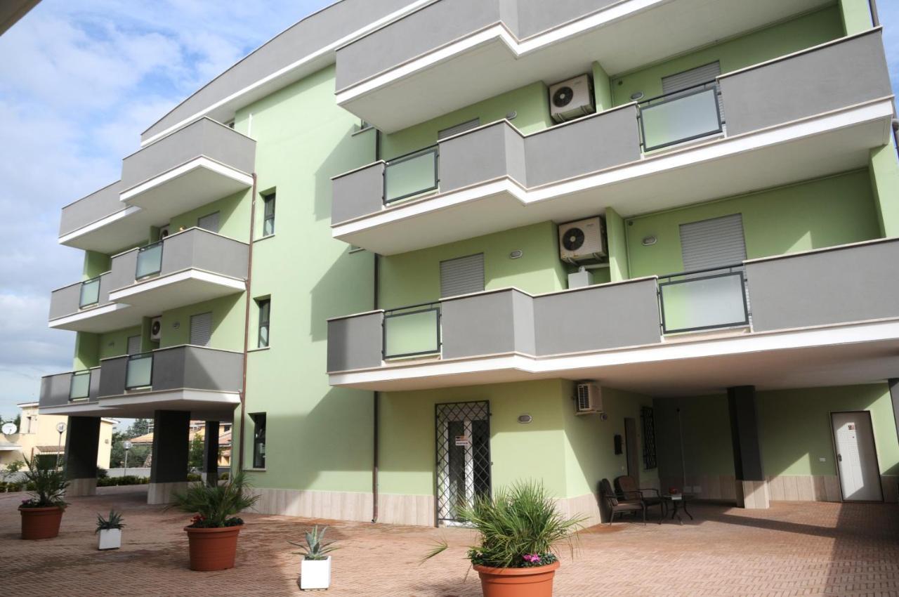 Isa Residence Fiumicino Airport Екстериор снимка