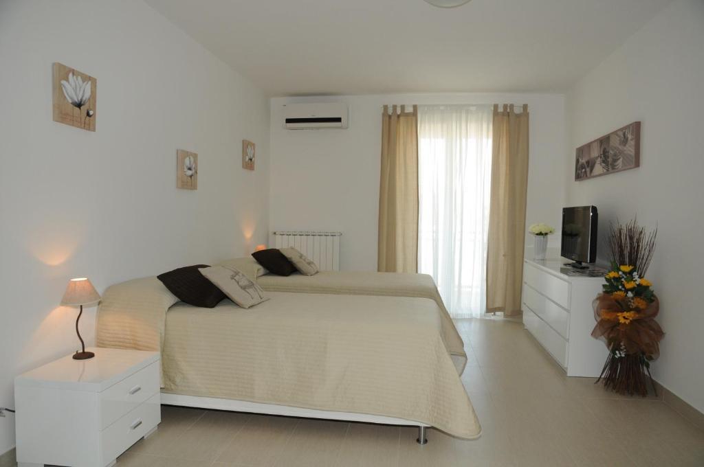 Isa Residence Fiumicino Airport Стая снимка